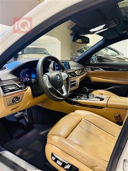 بي ام دبليو الفئة 7